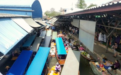 Maeklong Railway market and Damnoen Saduak floating market